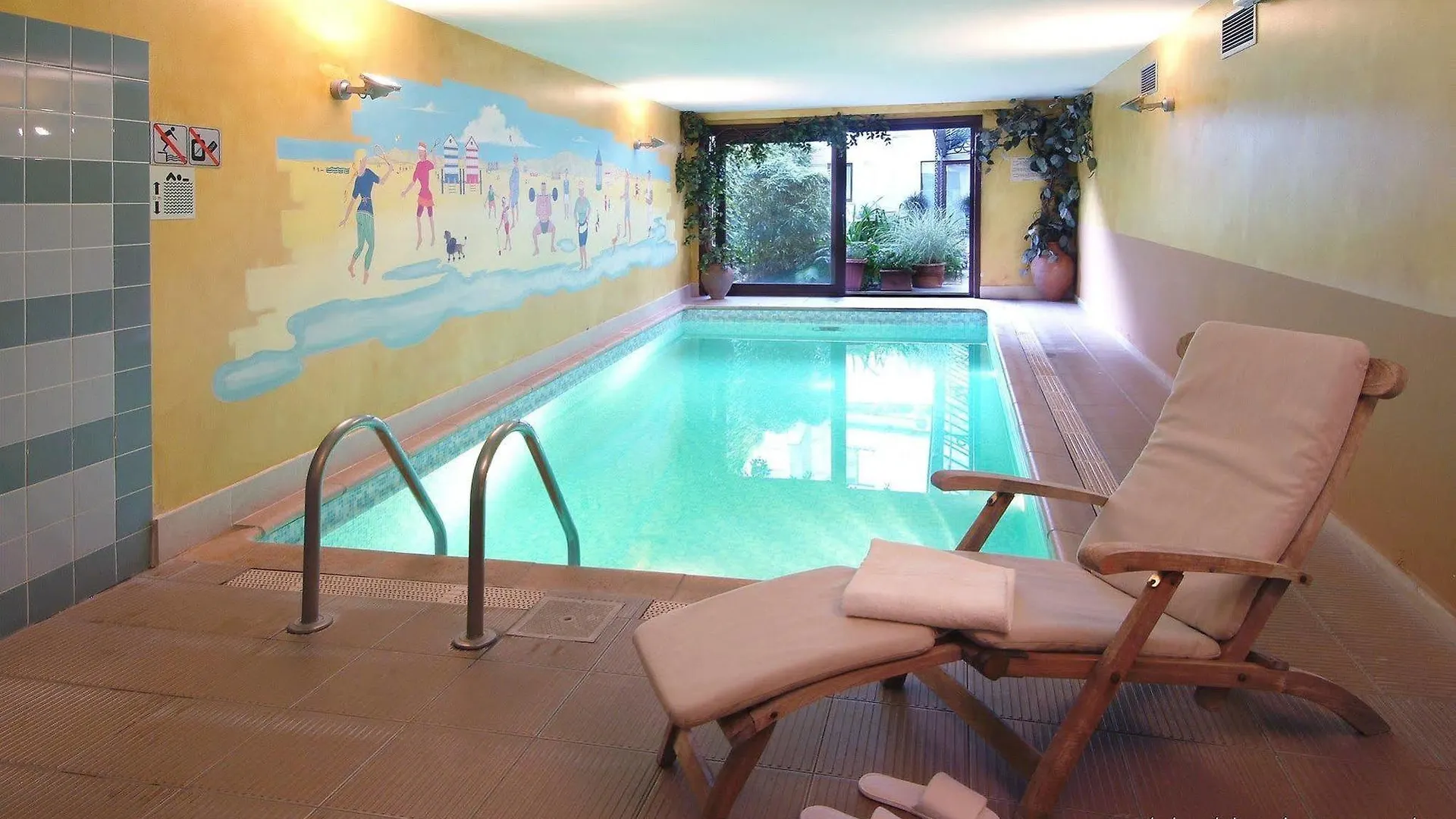 Flanders Hotel Bruges